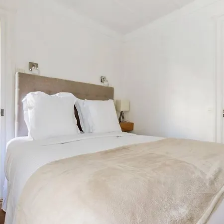 Amazing Flat For 4p In The 16th Paris